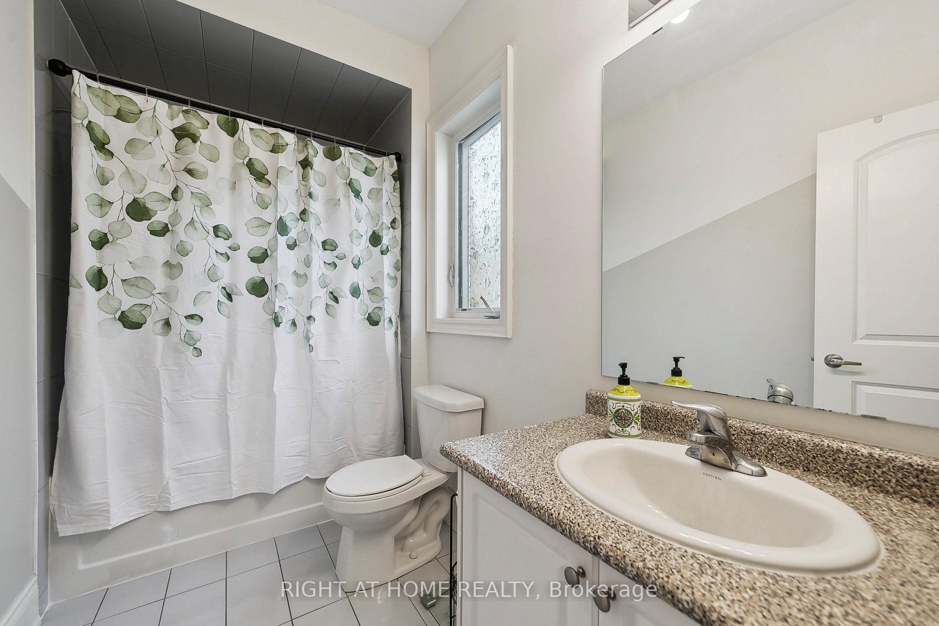 Photo 26 of 247 Humphrey Street, Hamilton, Waterdown — HOMEH