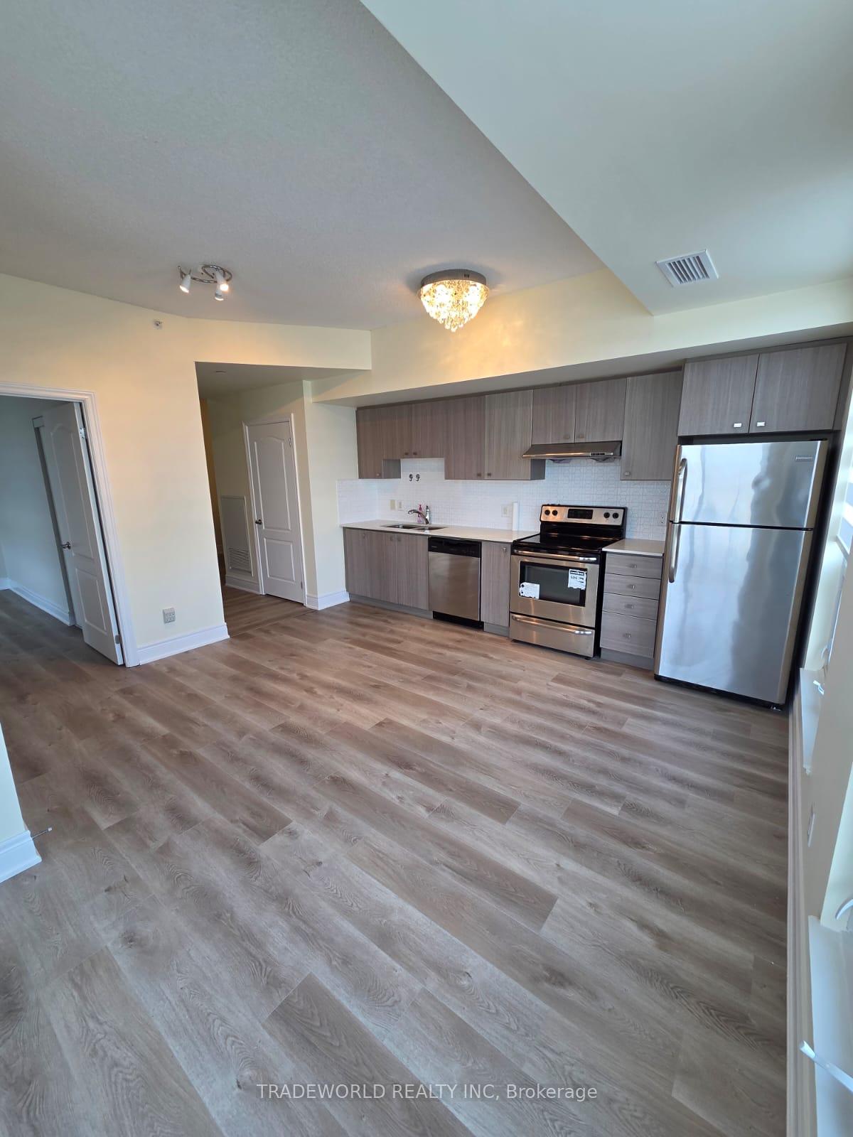Photo 8 of Unit 626, 8323 Kennedy Road, Markham, Village Green-South Unionville — HOMEH