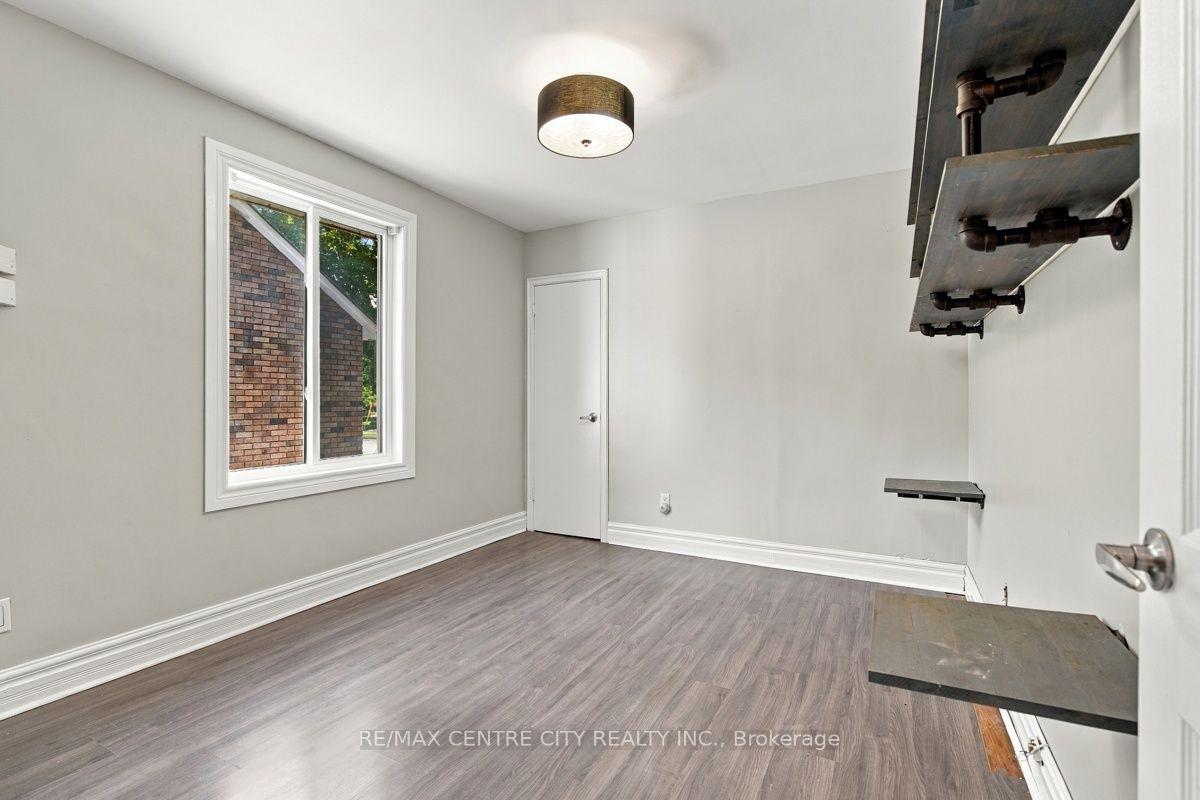 Photo 22 of 22 Graydon Street, London, East N — HOMEH