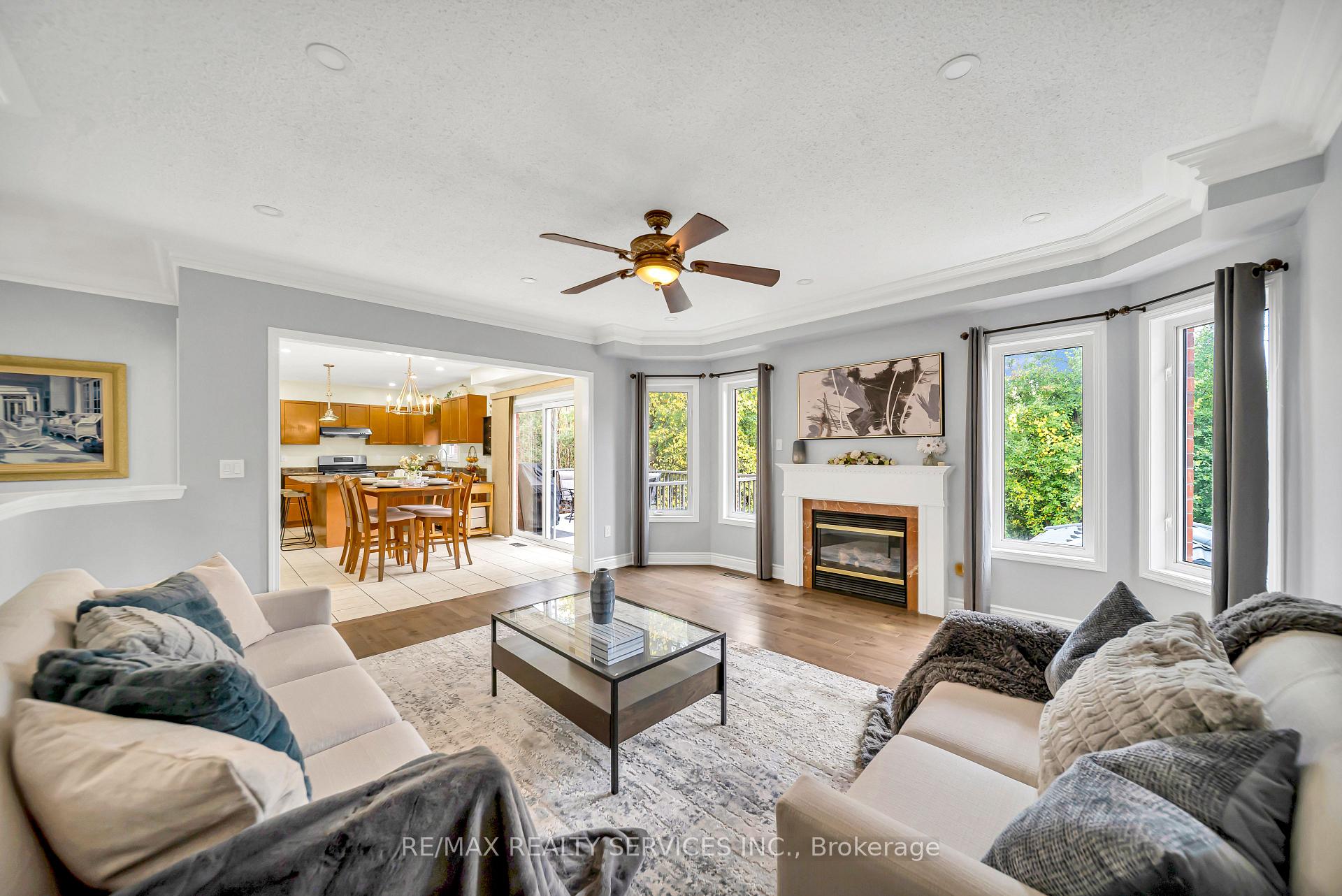 Photo 14 of 82 Dunvegan Crescent, Brampton, Fletcher's Meadow — HOMEH