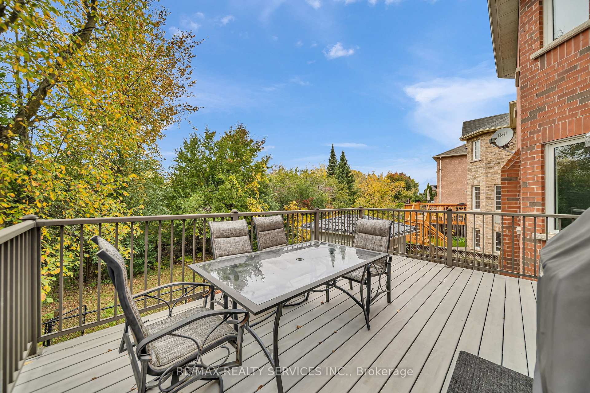 Photo 22 of 82 Dunvegan Crescent, Brampton, Fletcher's Meadow — HOMEH