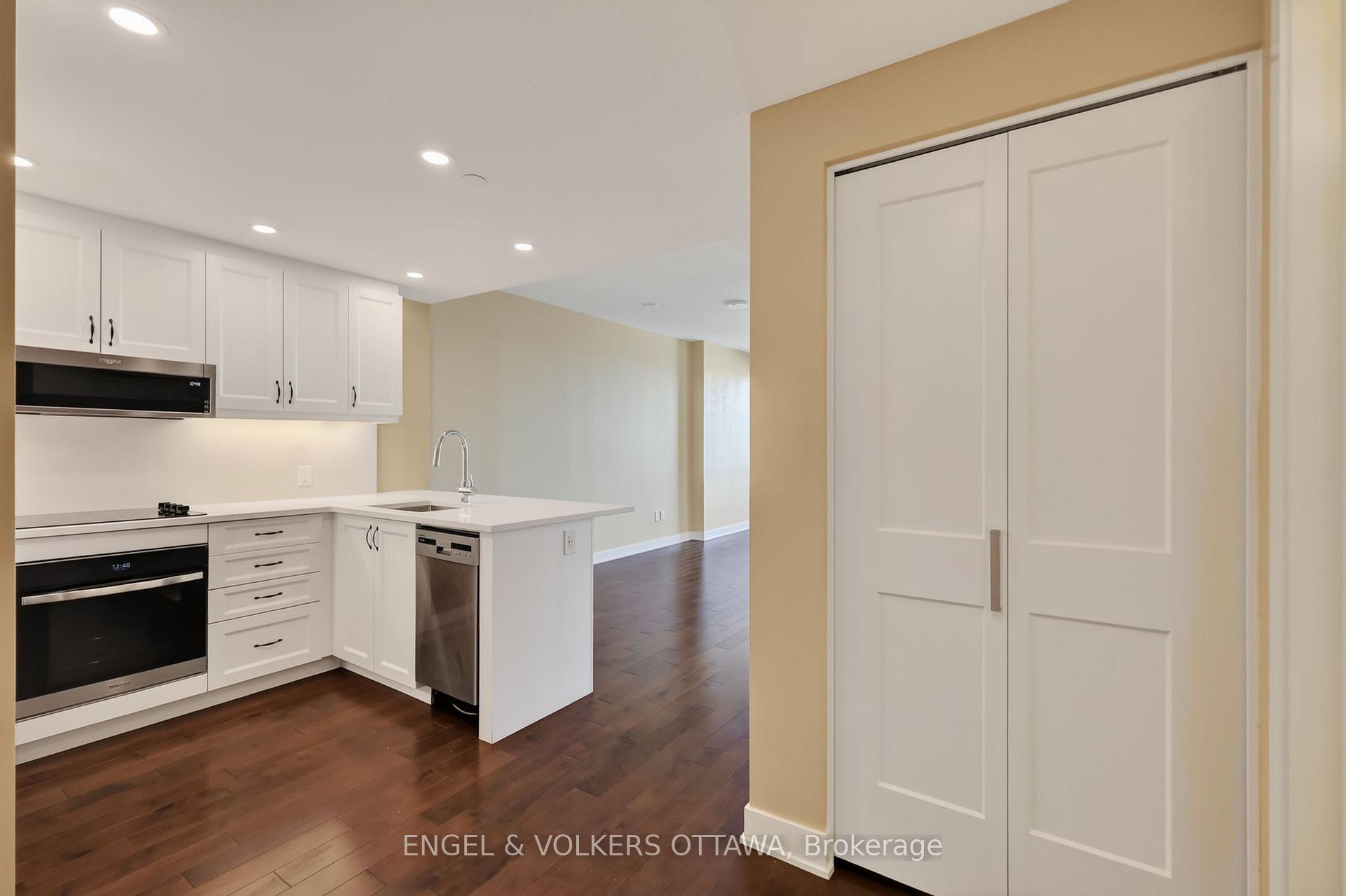 Photo 4 of Unit 2104, 340 Queen Street, Ottawa, Ottawa Centre — HOMEH