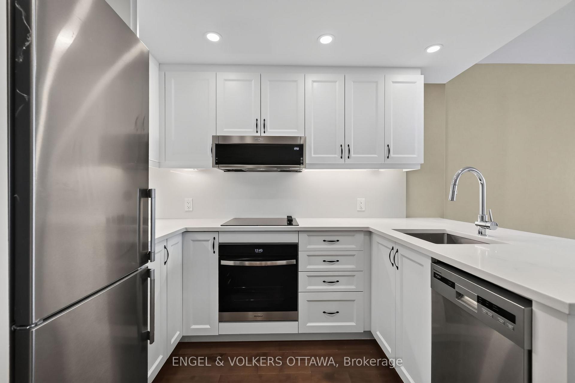 Photo 8 of Unit 2104, 340 Queen Street, Ottawa, Ottawa Centre — HOMEH