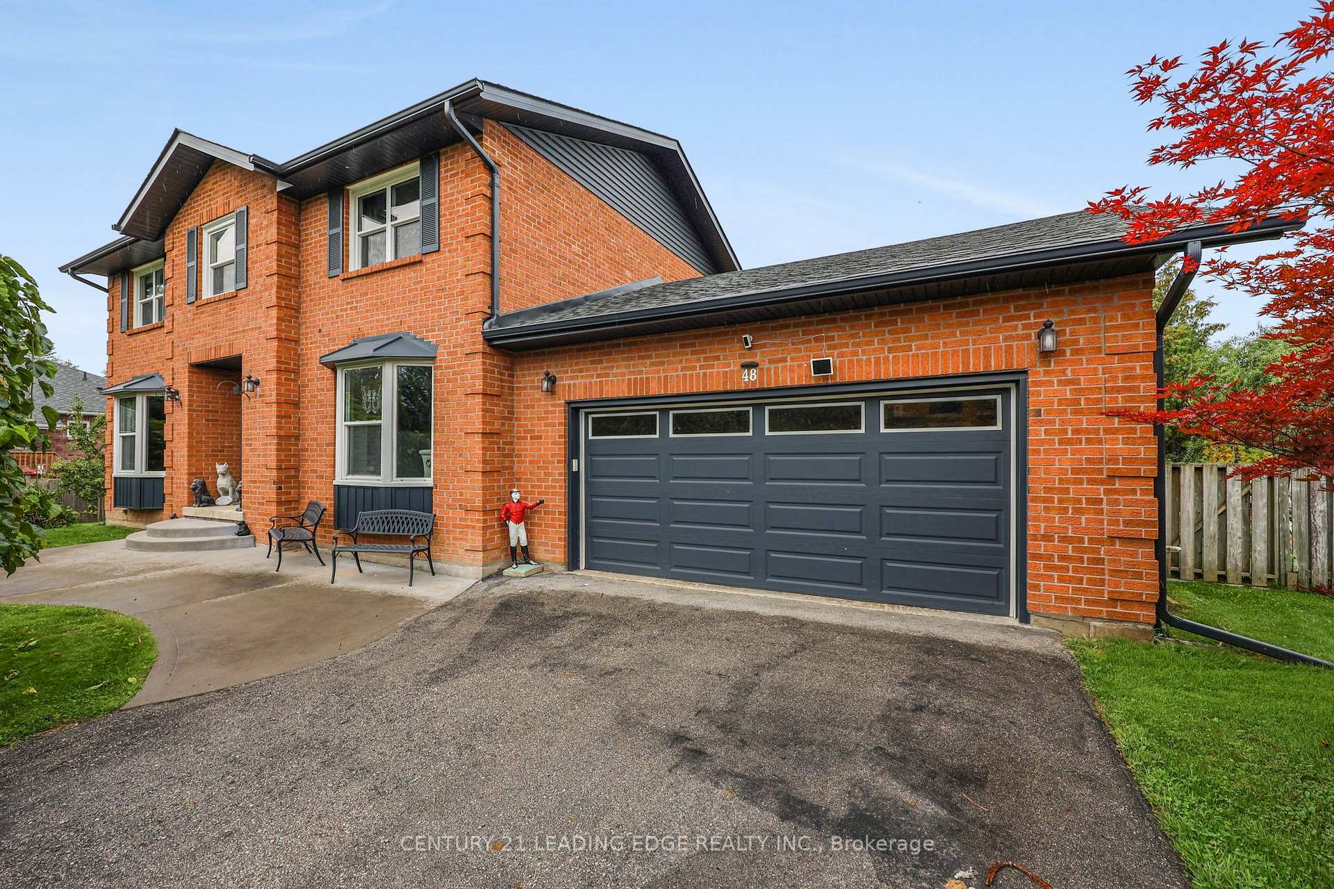 Photo 3 of 48 Broadview Avenue, Georgina, Historic Lakeshore Communities — HOMEH
