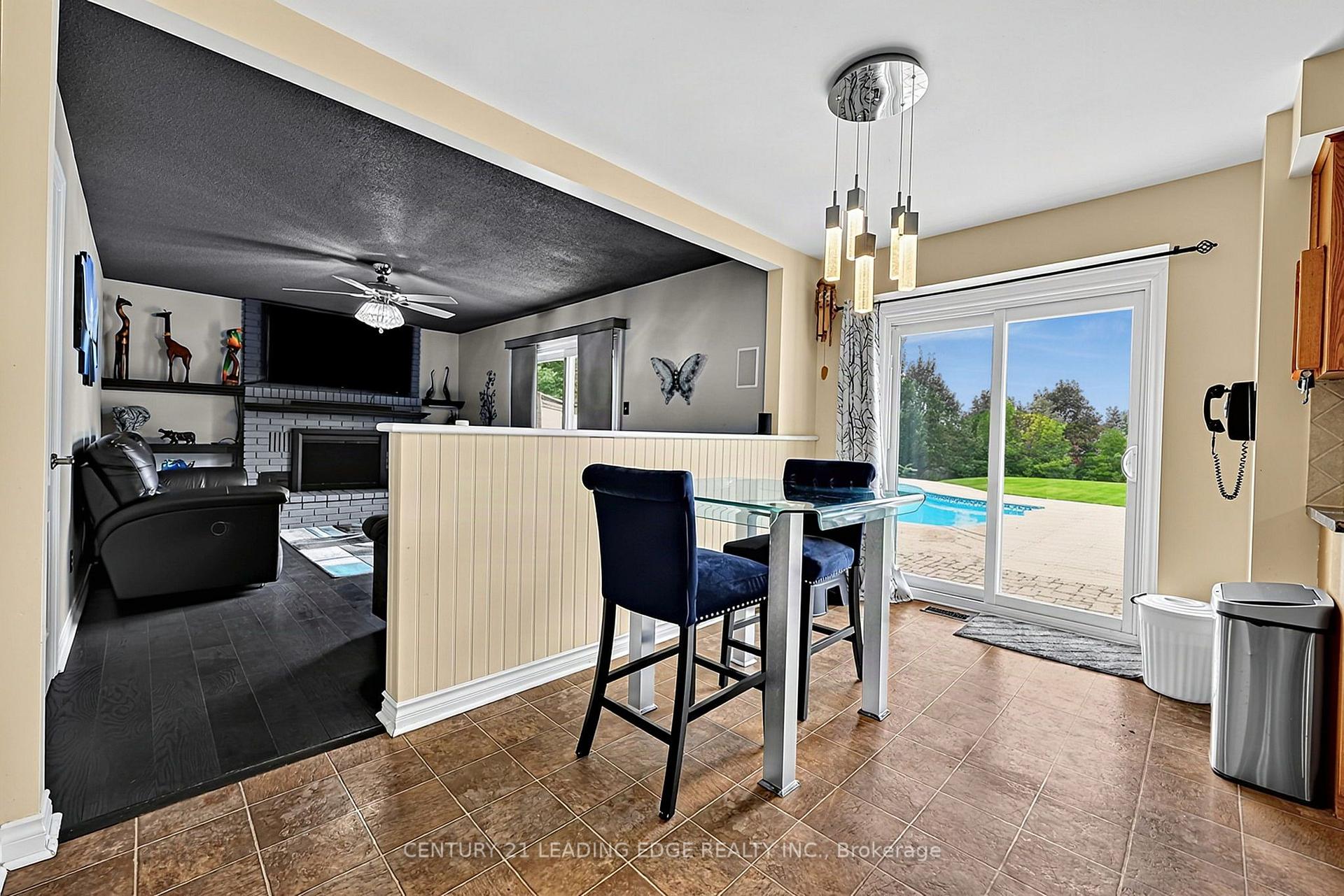 Photo 12 of 48 Broadview Avenue, Georgina, Historic Lakeshore Communities — HOMEH