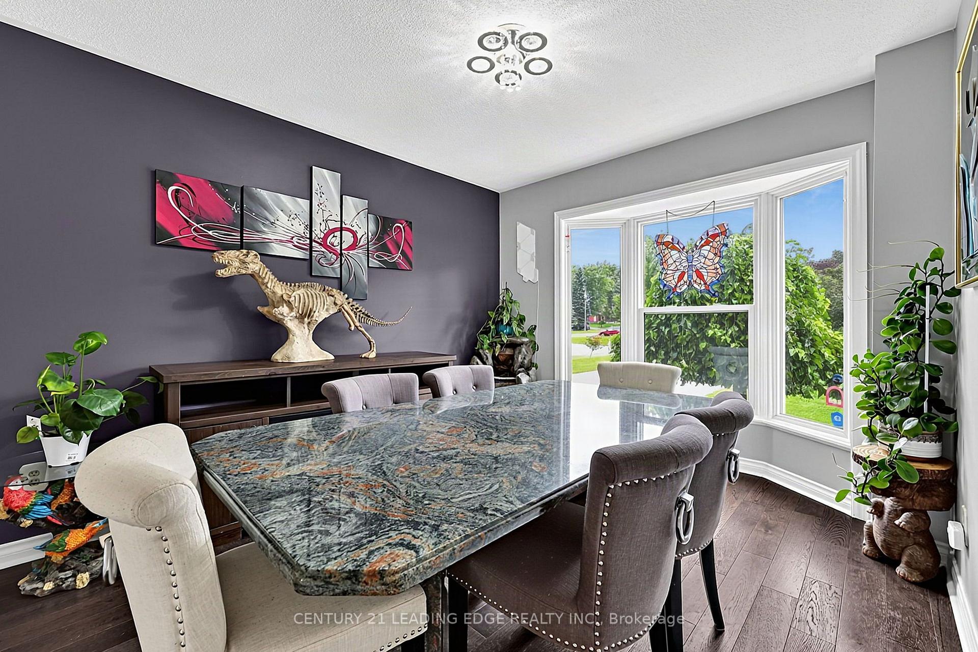 Photo 20 of 48 Broadview Avenue, Georgina, Historic Lakeshore Communities — HOMEH