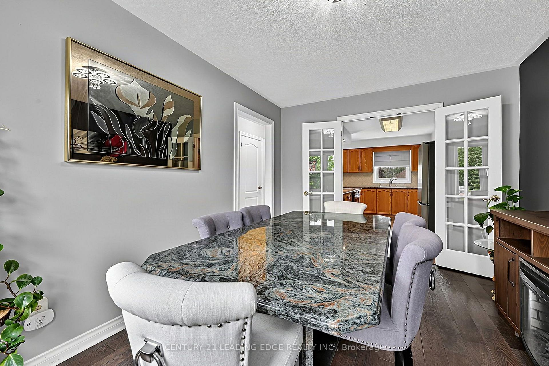 Photo 21 of 48 Broadview Avenue, Georgina, Historic Lakeshore Communities — HOMEH