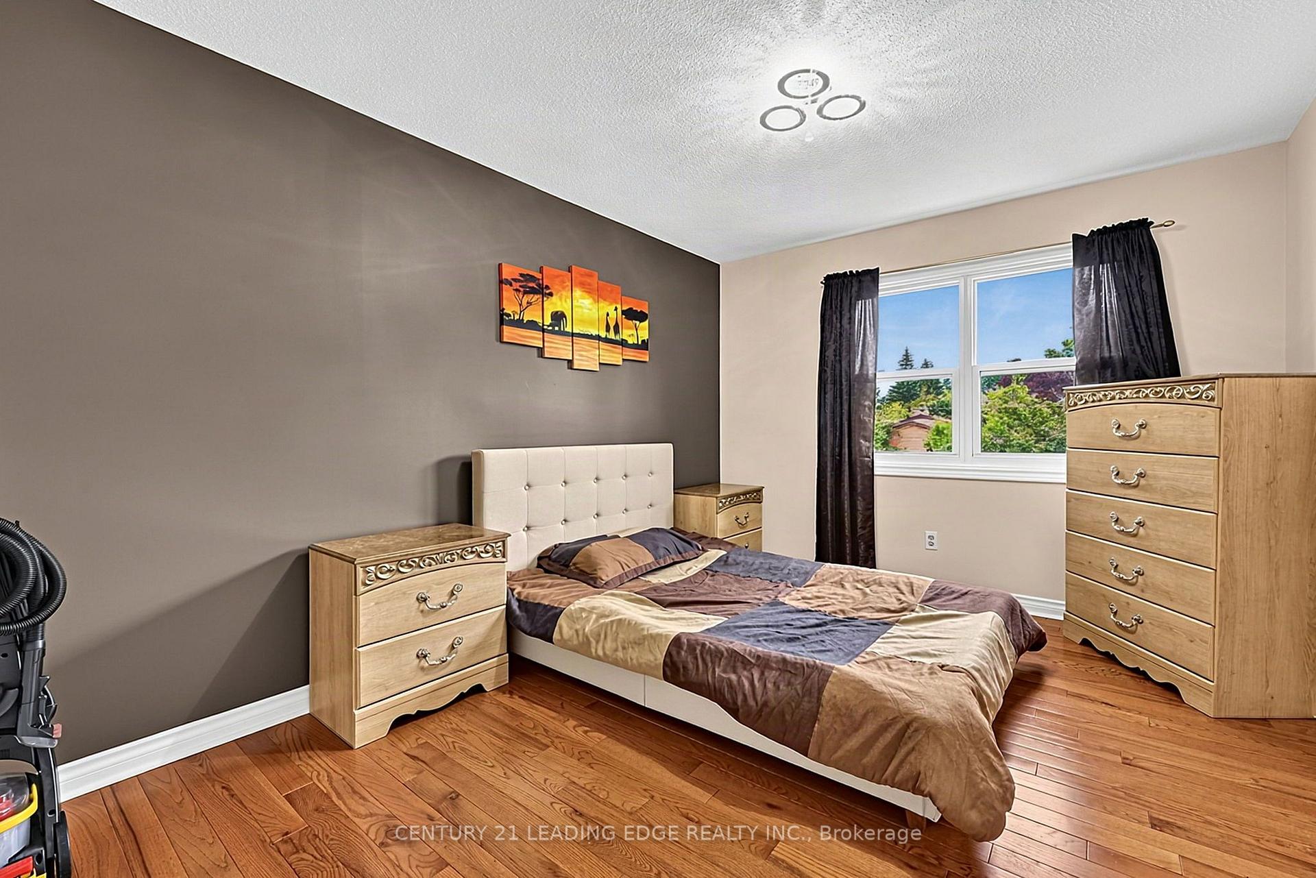 Photo 27 of 48 Broadview Avenue, Georgina, Historic Lakeshore Communities — HOMEH