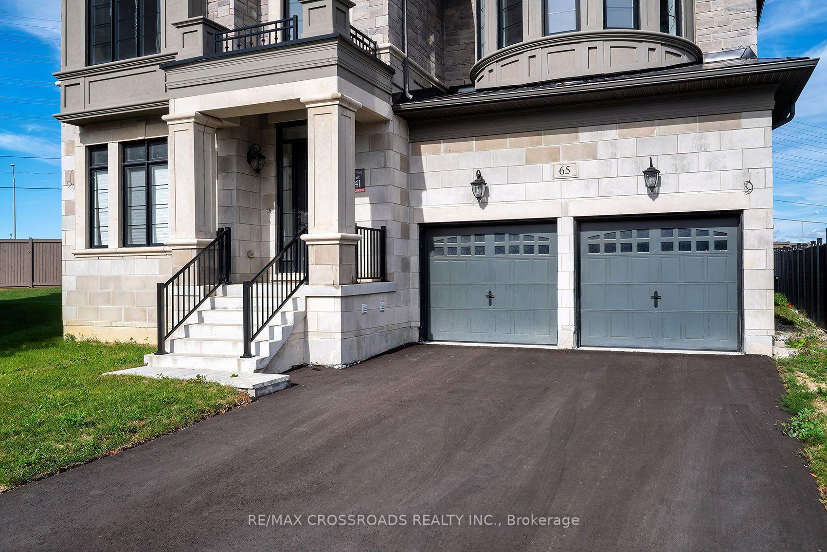 Photo 4 of 65 Terravista Crescent, Vaughan, Vellore Village — HOMEH
