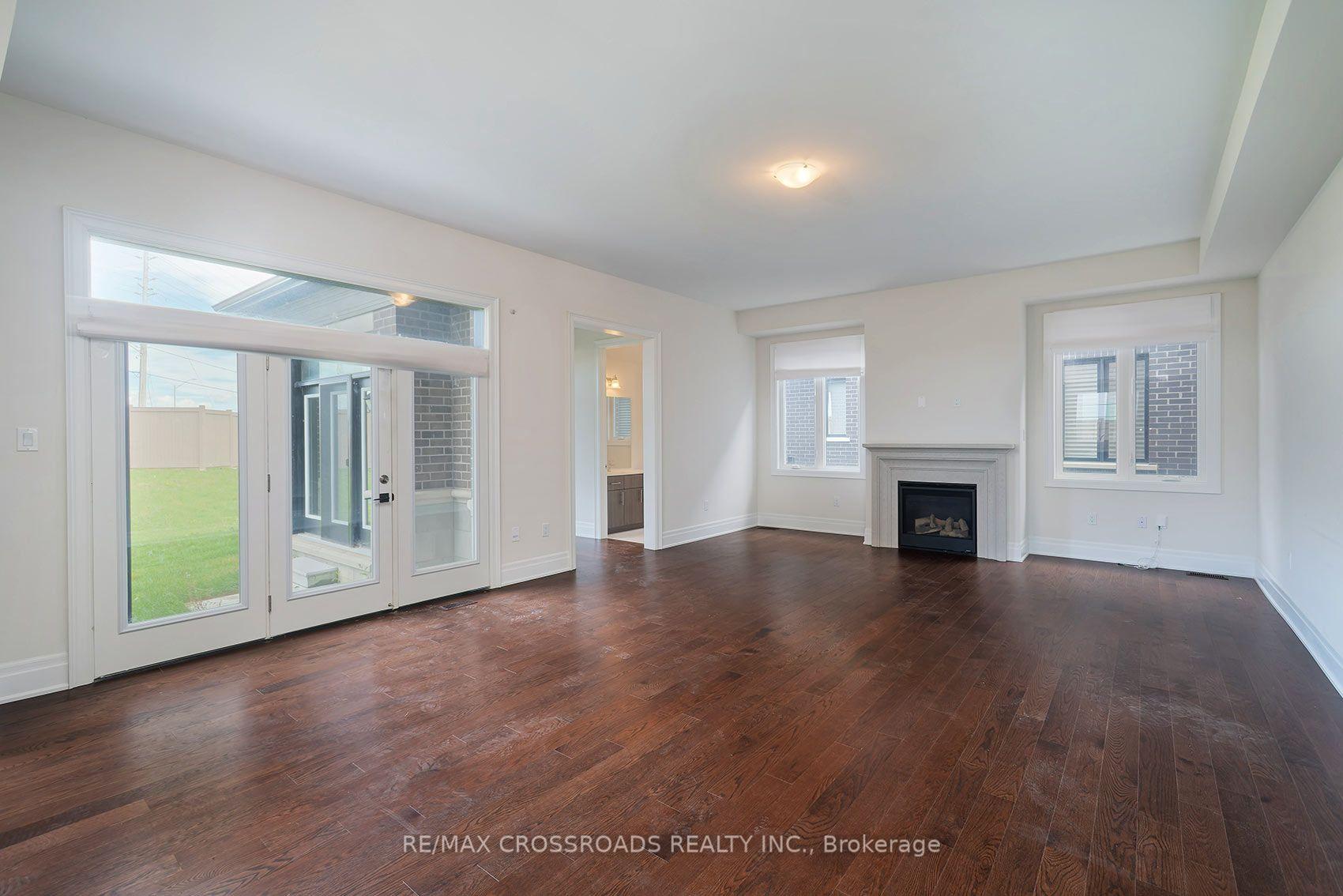 Photo 6 of 65 Terravista Crescent, Vaughan, Vellore Village — HOMEH