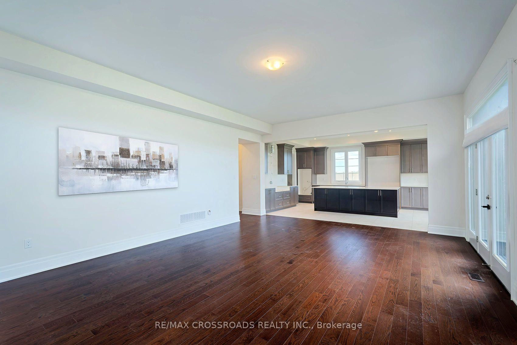 Photo 8 of 65 Terravista Crescent, Vaughan, Vellore Village — HOMEH