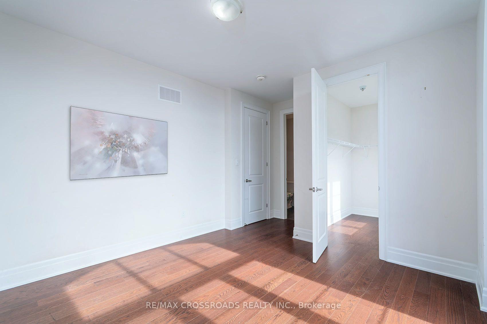 Photo 35 of 65 Terravista Crescent, Vaughan, Vellore Village — HOMEH