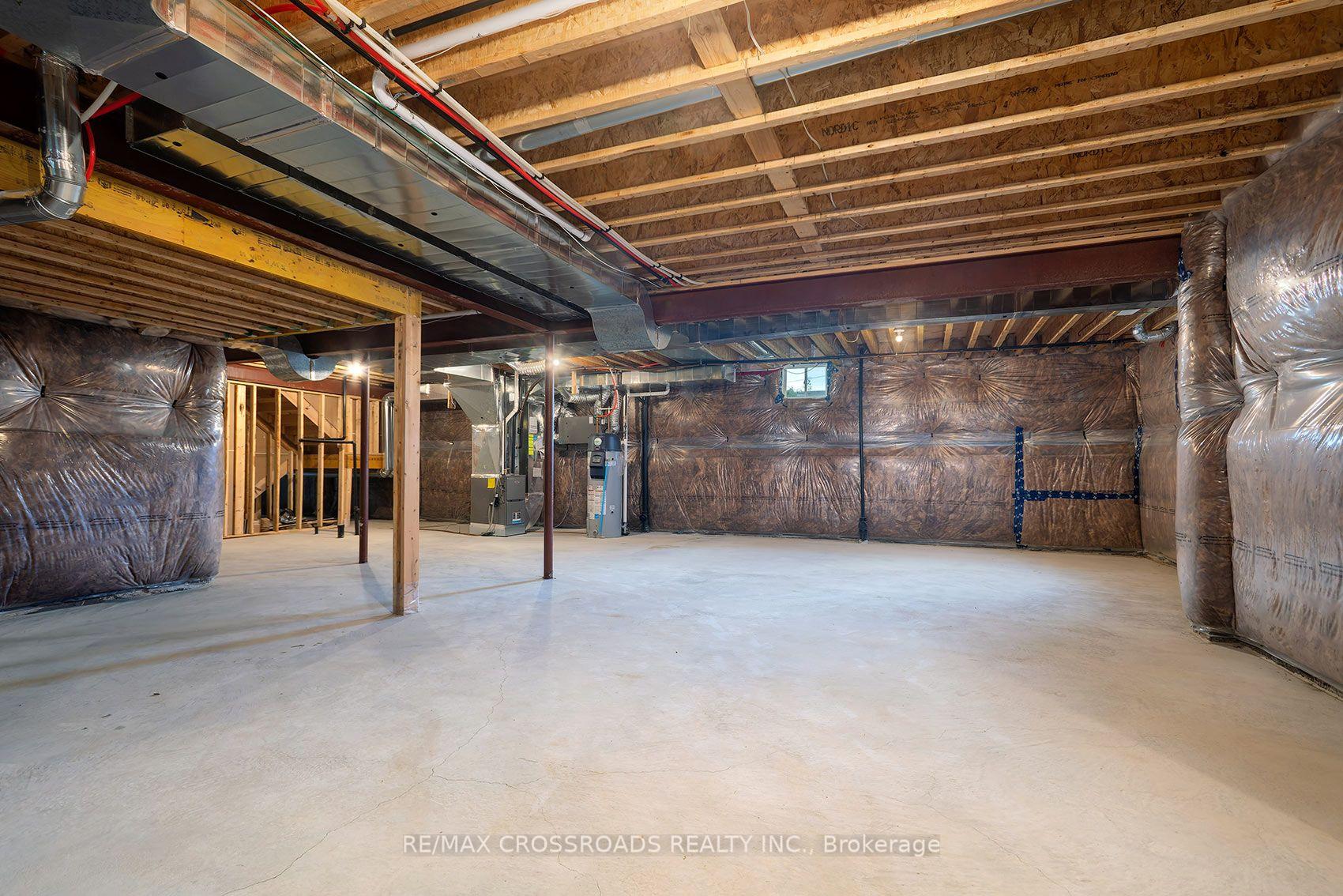 Photo 40 of 65 Terravista Crescent, Vaughan, Vellore Village — HOMEH