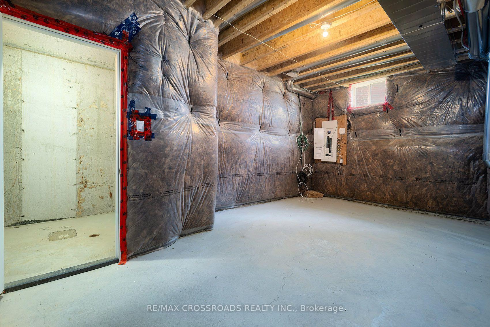 Photo 41 of 65 Terravista Crescent, Vaughan, Vellore Village — HOMEH