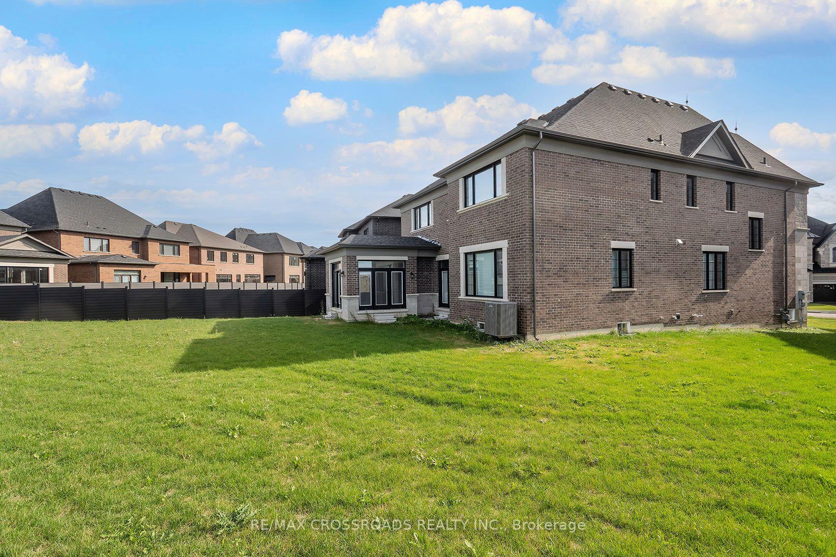 Photo 46 of 65 Terravista Crescent, Vaughan, Vellore Village — HOMEH