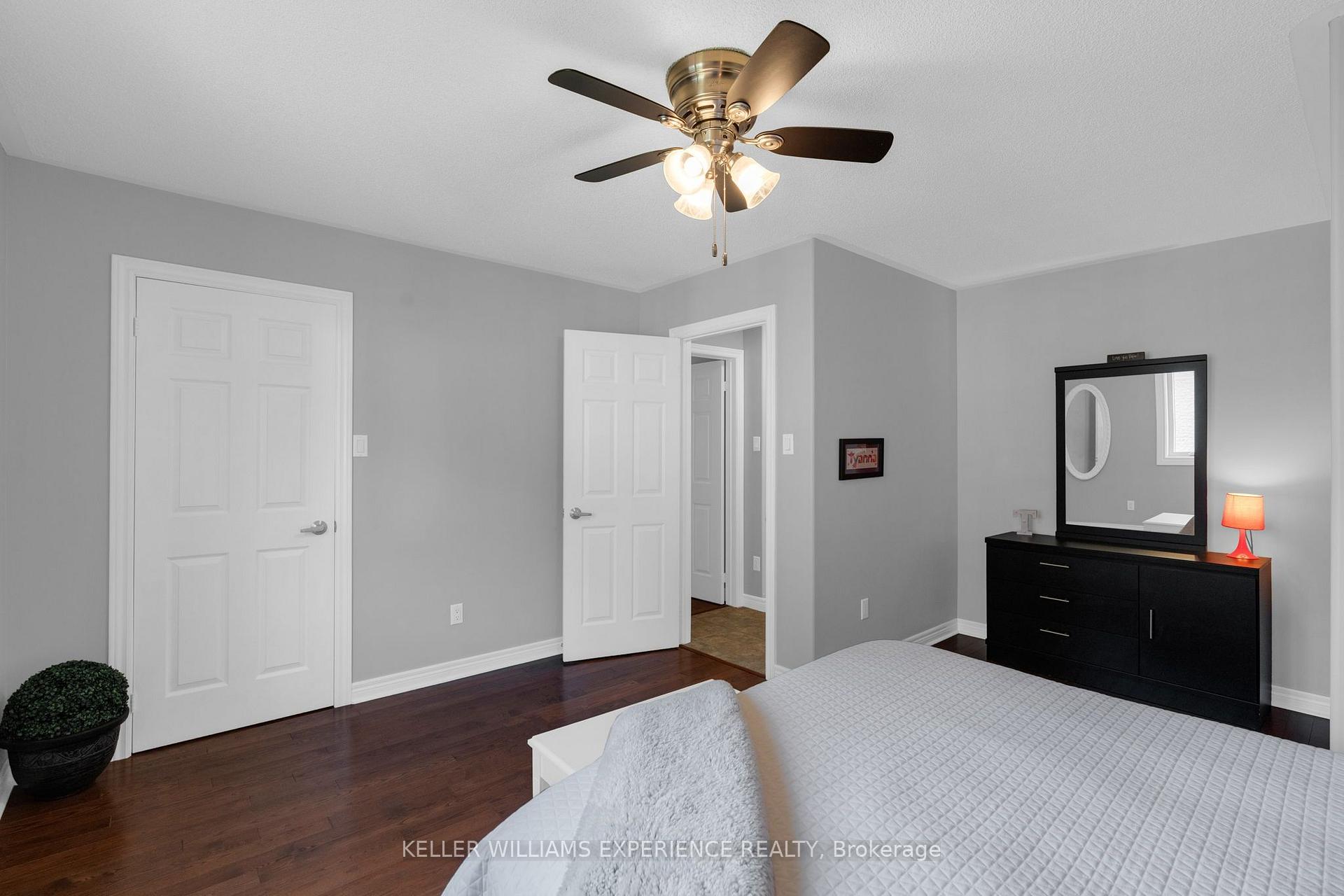 Photo 11 of 4 Downer Crescent, Wasaga Beach — HOMEH