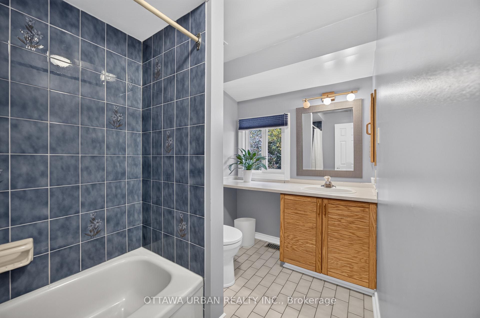 Photo 26 of 6057 Willowbark Drive, Ottawa, Chapel Hill — HOMEH
