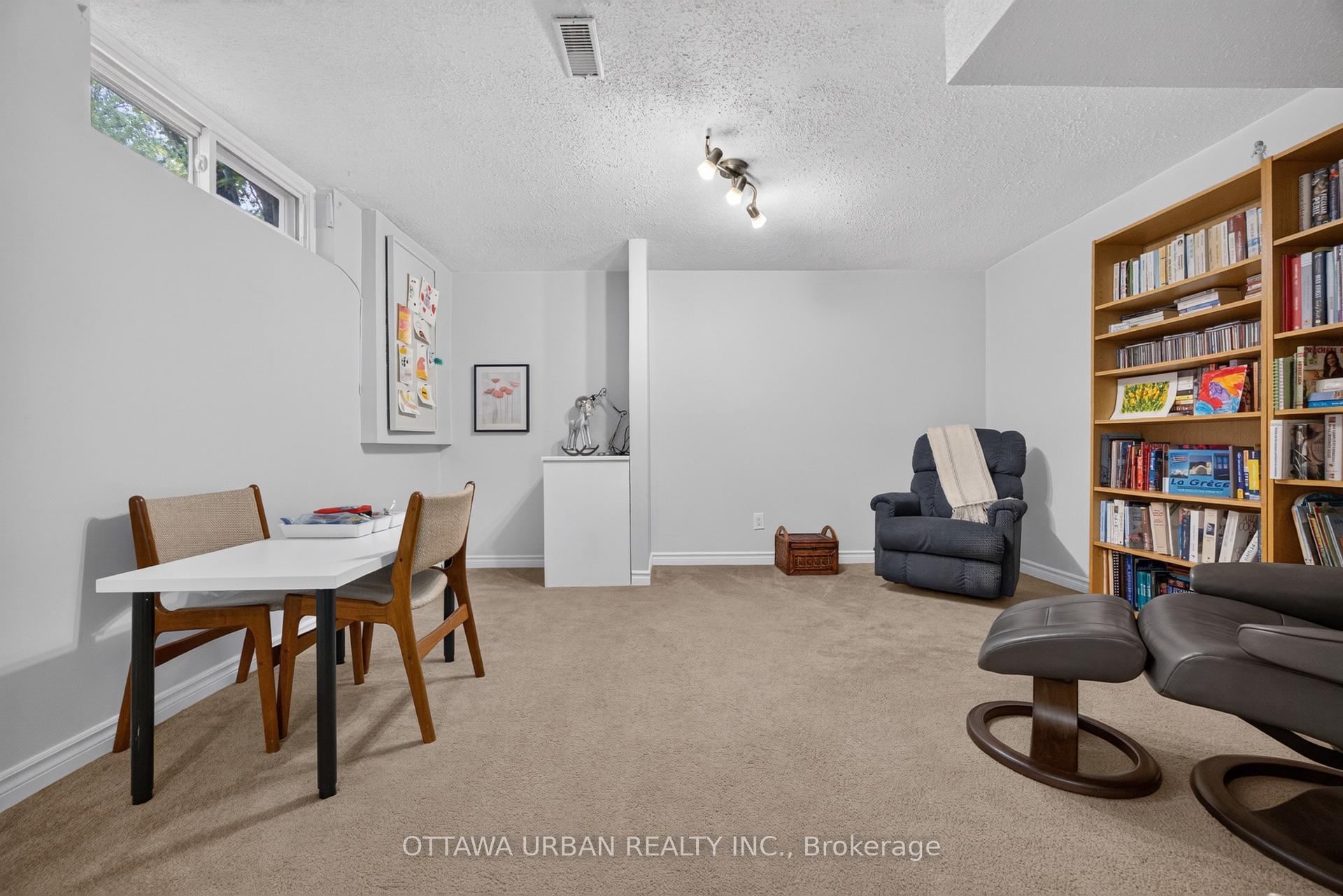 Photo 27 of 6057 Willowbark Drive, Ottawa, Chapel Hill — HOMEH