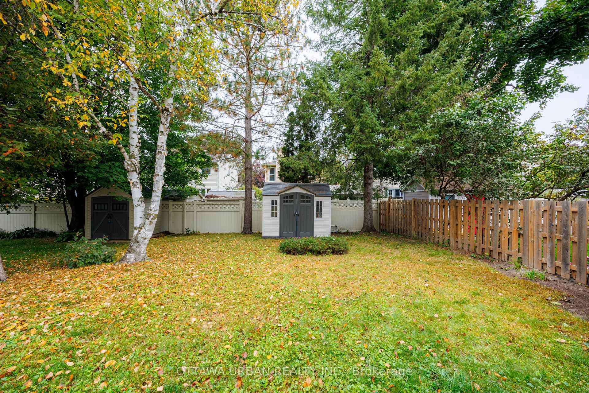 Photo 31 of 6057 Willowbark Drive, Ottawa, Chapel Hill — HOMEH