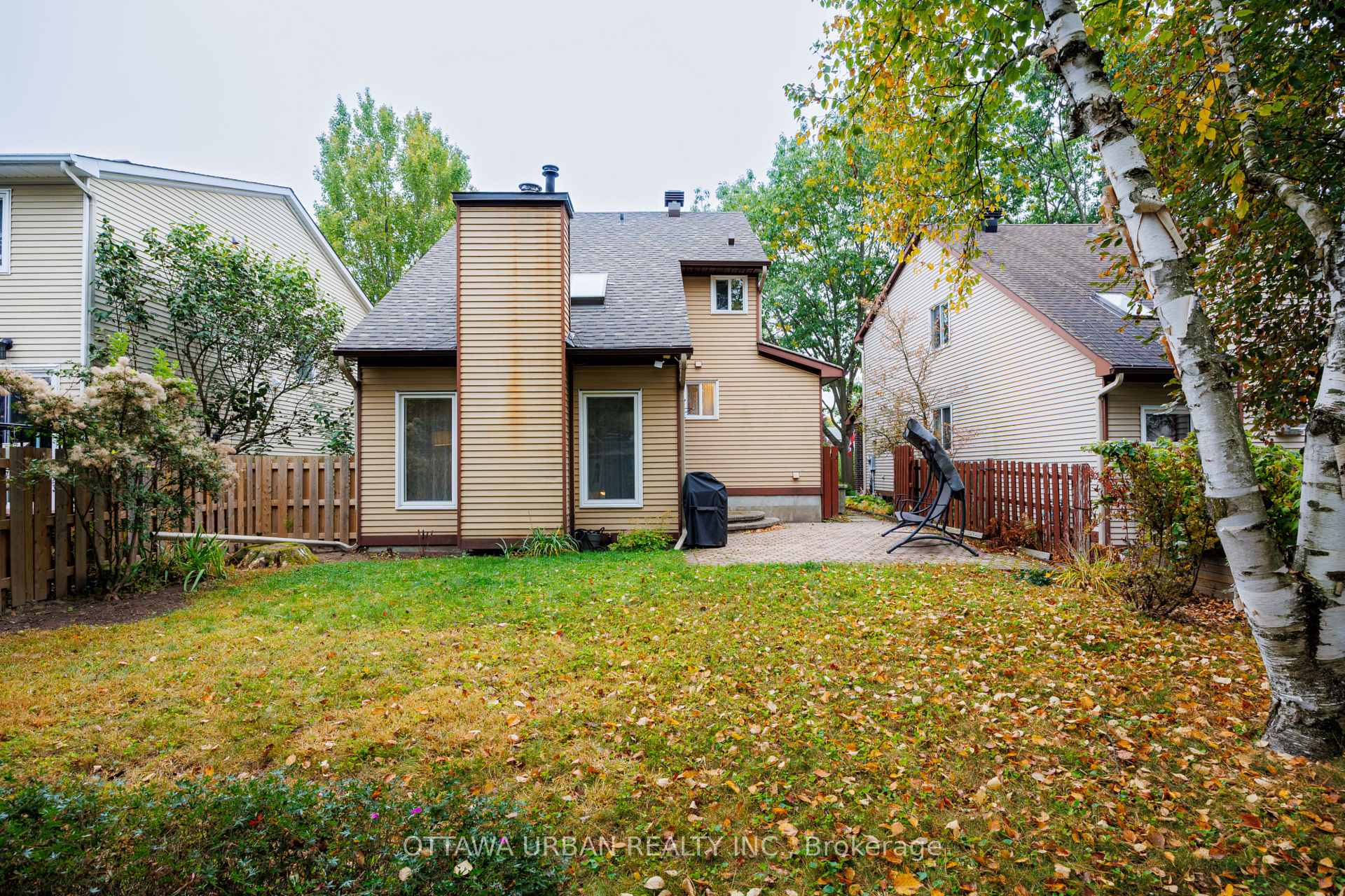 Photo 32 of 6057 Willowbark Drive, Ottawa, Chapel Hill — HOMEH