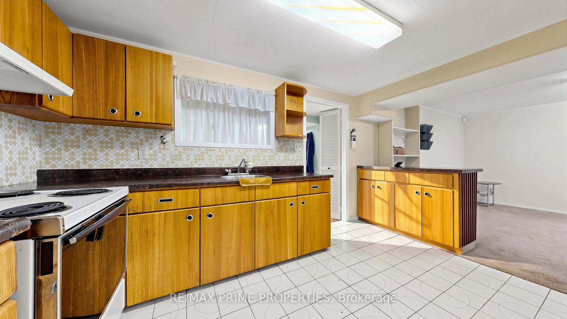 Photo 39 of 3 Leeswood Crescent E, Scarborough, Agincourt North — HOMEH