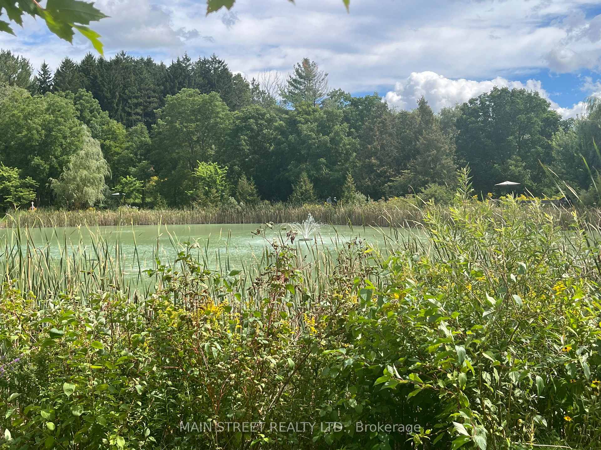 Photo 8 of Unit 218, 429 William Graham Drive, Aurora, Rural Aurora — HOMEH