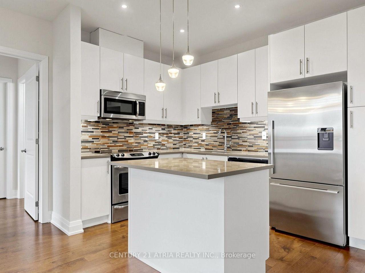 Photo of Unit 512, 15277 Yonge Street
