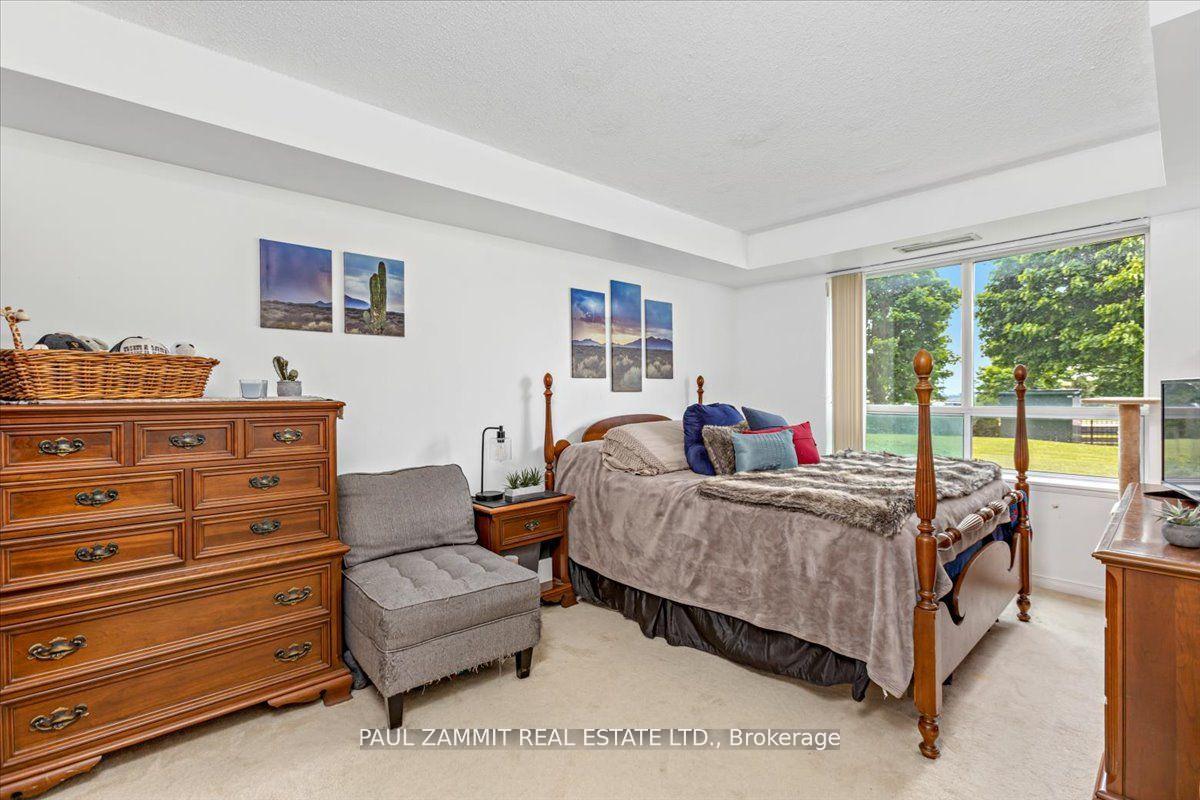 Photo 12 of Unit 306, 39 Oneida Crescent, Richmond Hill, Langstaff — HOMEH
