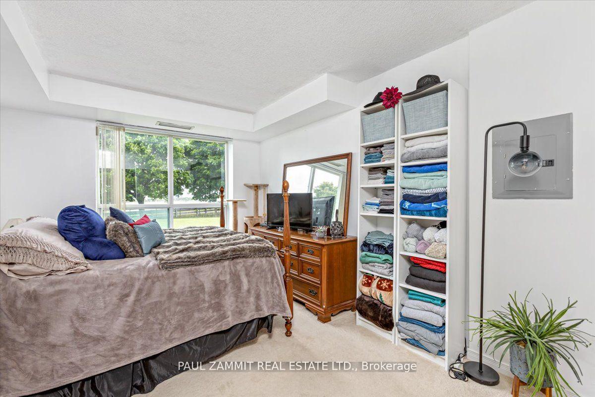 Photo 13 of Unit 306, 39 Oneida Crescent, Richmond Hill, Langstaff — HOMEH