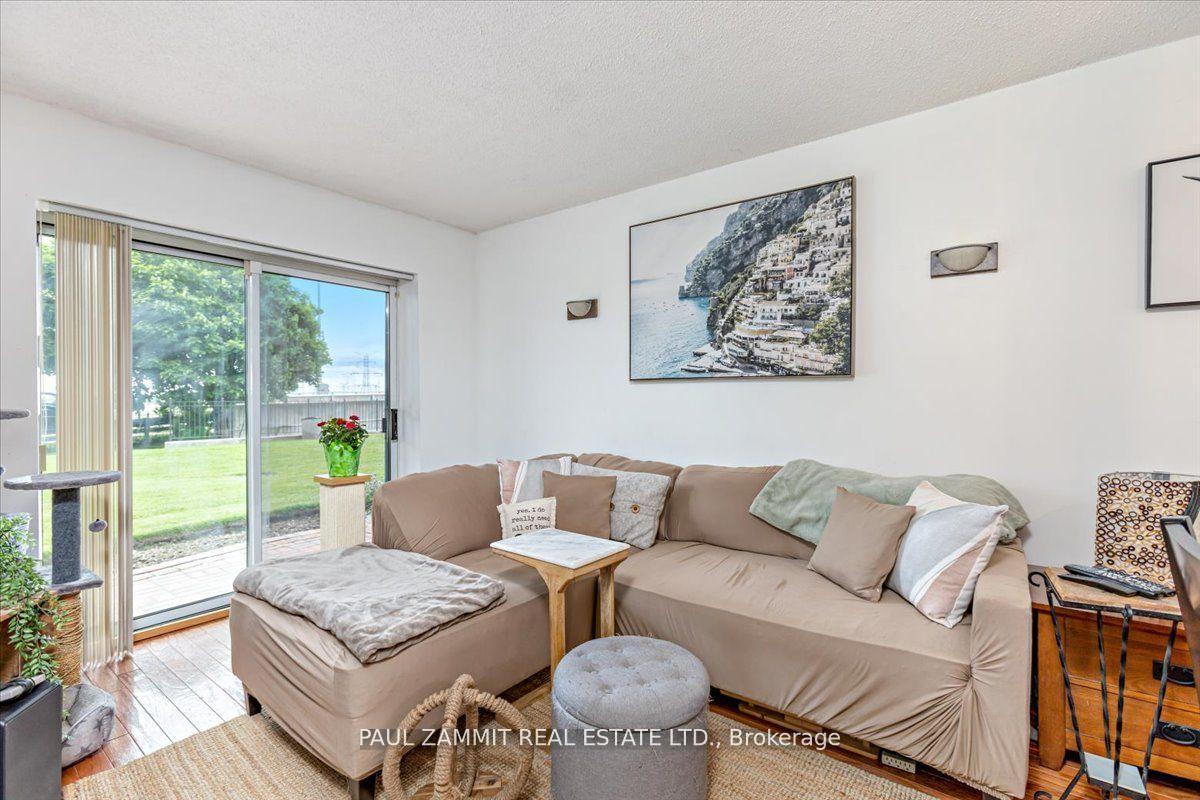 Photo 16 of Unit 306, 39 Oneida Crescent, Richmond Hill, Langstaff — HOMEH
