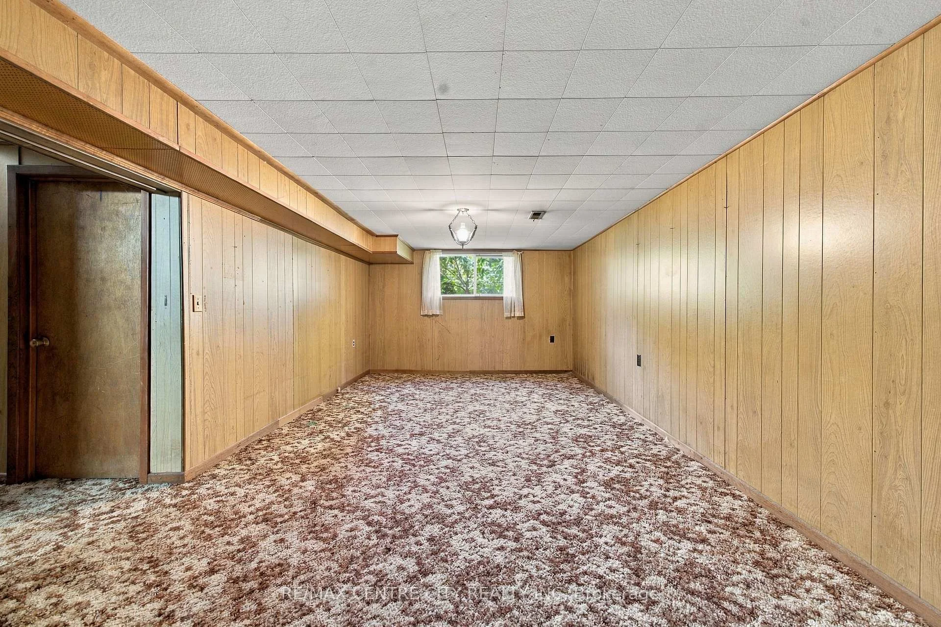 Photo 45 of 740 Dunboyne Crescent, London, North H — HOMEH