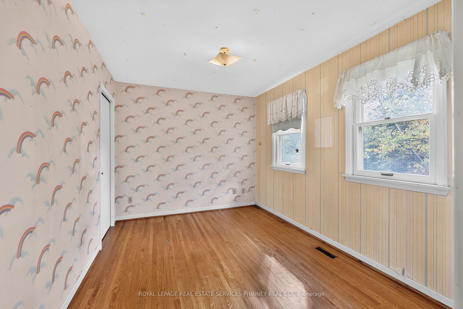 Photo 20 of 1353 Bunsden Avenue, Mississauga, Sheridan — HOMEH