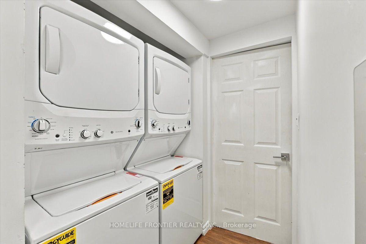Photo 10 of Unit Unit 3, 99 Regent Road, North York, Downsview-Roding-CFB — HOMEH