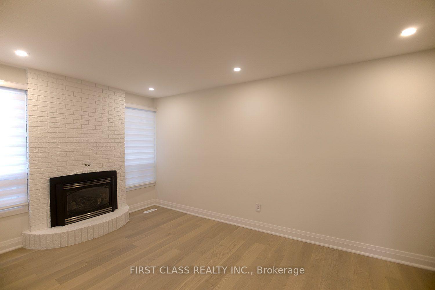 Photo 18 of 59 Longbow Square, Scarborough, Steeles — HOMEH