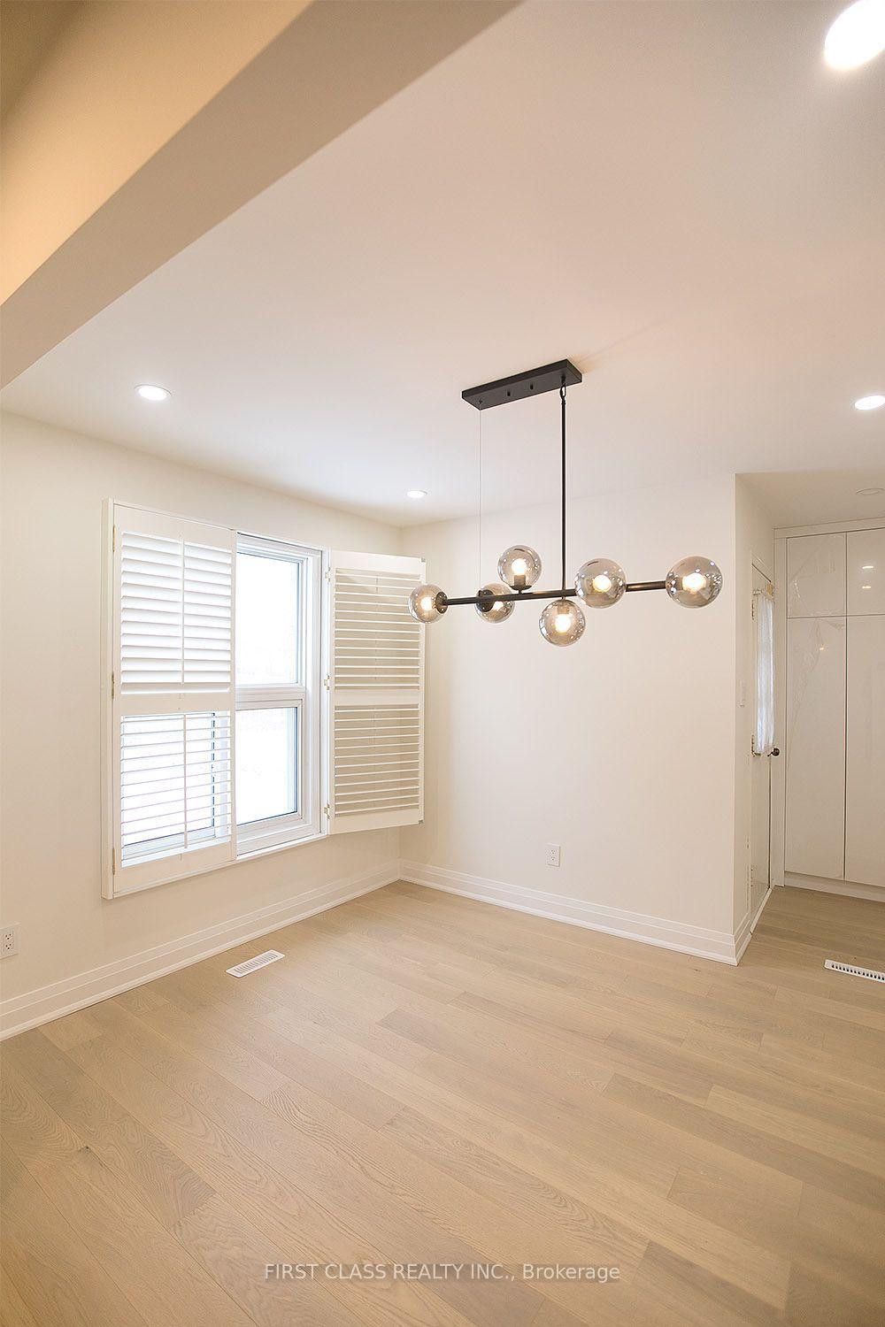 Photo 23 of 59 Longbow Square, Scarborough, Steeles — HOMEH