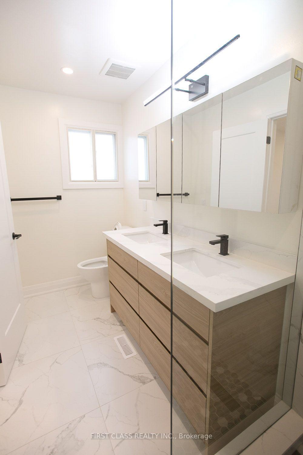 Photo 30 of 59 Longbow Square, Scarborough, Steeles — HOMEH