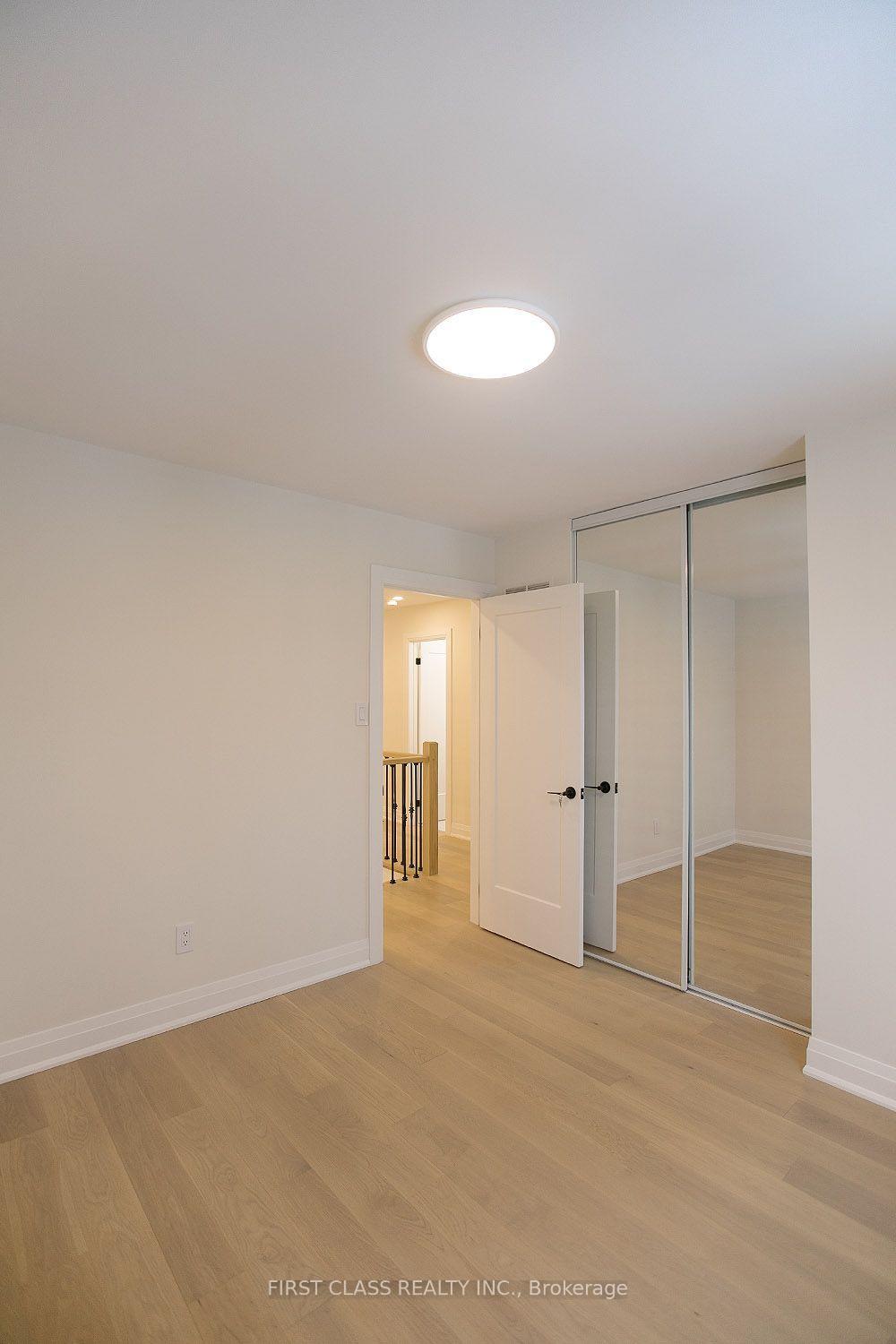 Photo 39 of 59 Longbow Square, Scarborough, Steeles — HOMEH