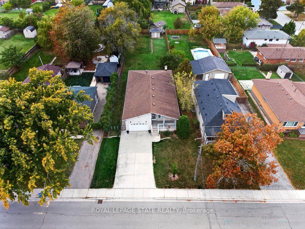 Photo 12 of 45 Worsley Road, Hamilton, Stoney Creek — HOMEH