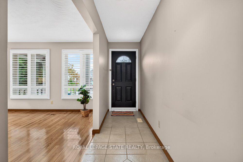 Photo 16 of 45 Worsley Road, Hamilton, Stoney Creek — HOMEH