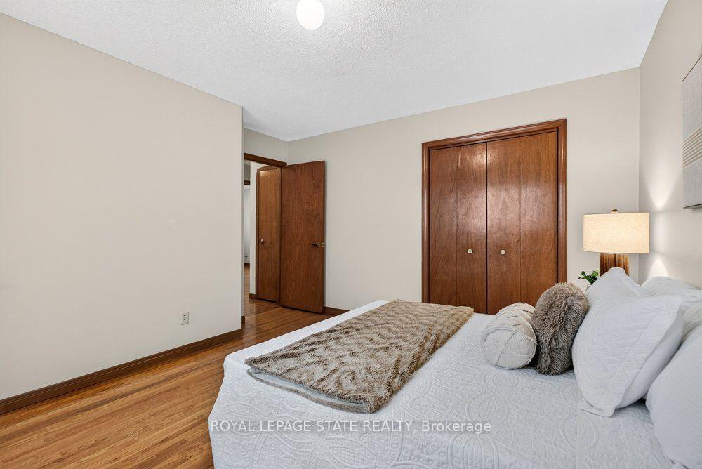 Photo 30 of 45 Worsley Road, Hamilton, Stoney Creek — HOMEH