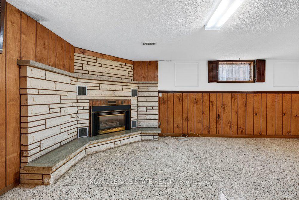 Photo 37 of 45 Worsley Road, Hamilton, Stoney Creek — HOMEH
