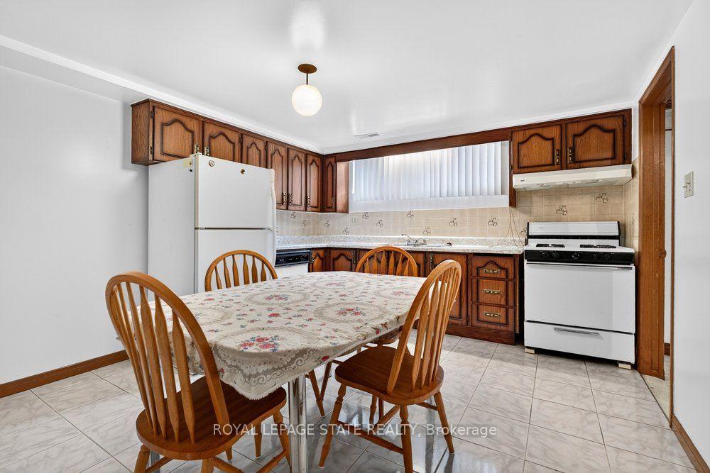 Photo 40 of 45 Worsley Road, Hamilton, Stoney Creek — HOMEH