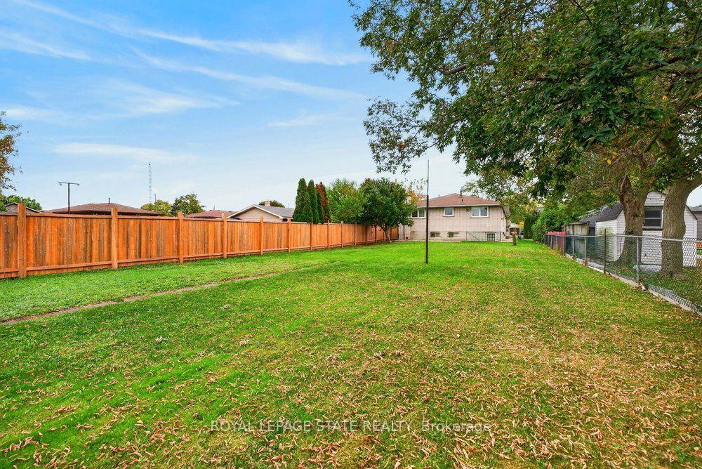 Photo 46 of 45 Worsley Road, Hamilton, Stoney Creek — HOMEH