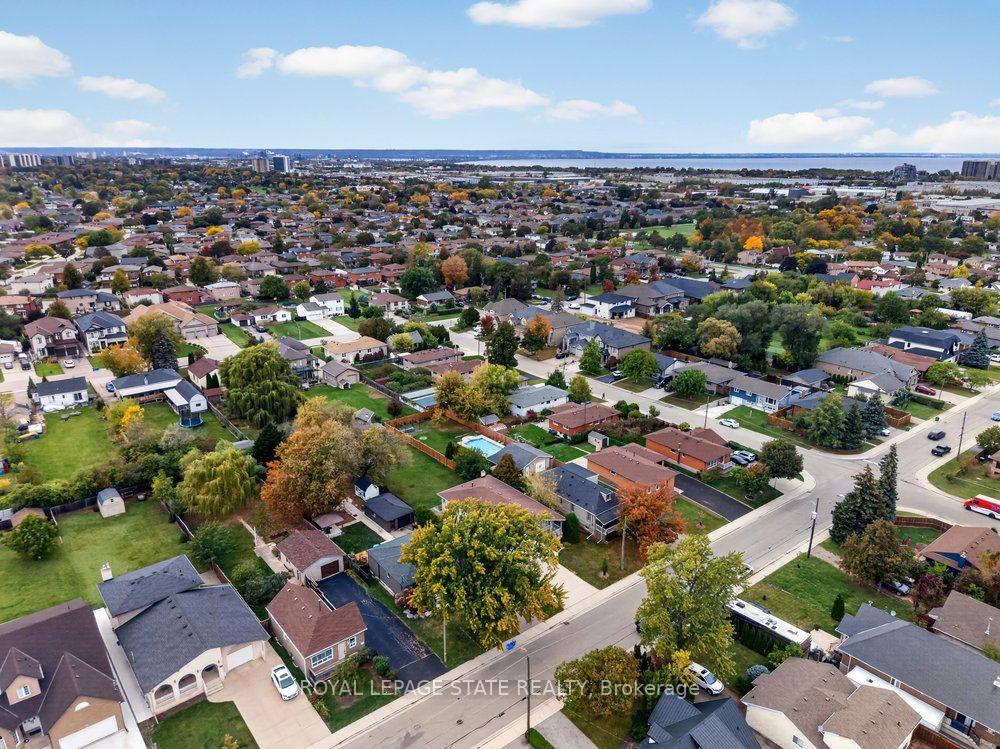 Photo 49 of 45 Worsley Road, Hamilton, Stoney Creek — HOMEH