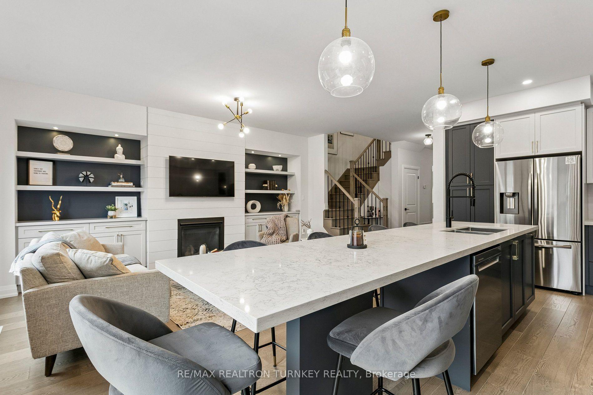 Photo 15 of 4 Gord Matthews Way, Uxbridge — HOMEH