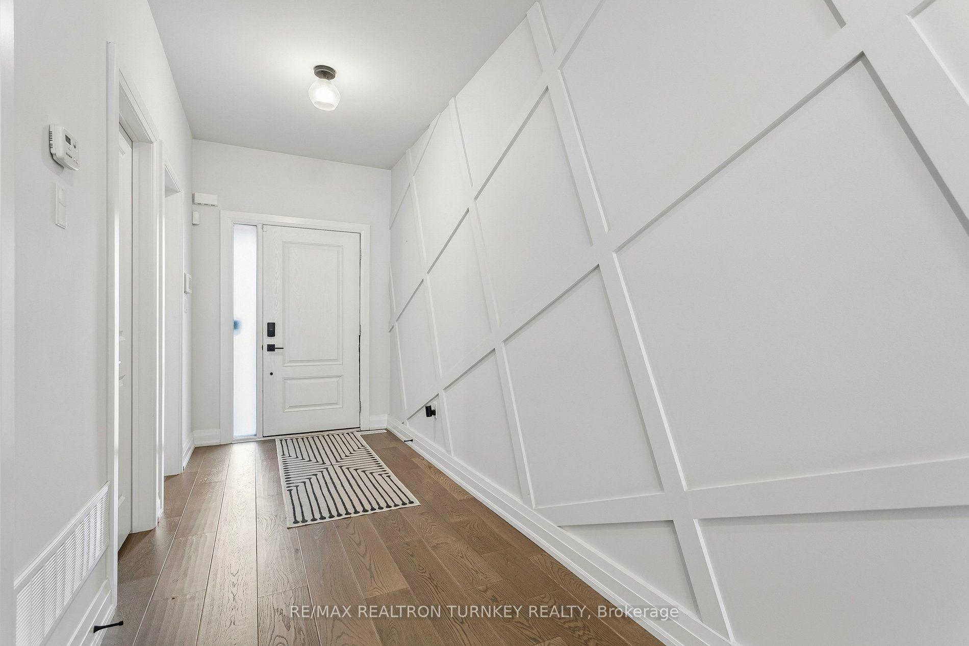 Photo 40 of 4 Gord Matthews Way, Uxbridge — HOMEH