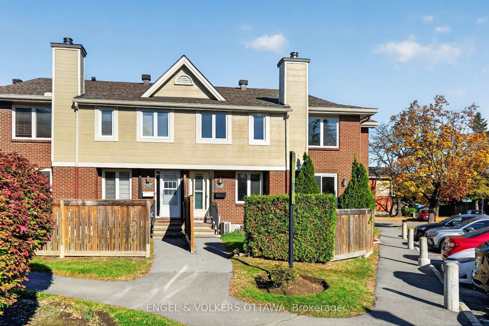 Photo 1 of Unit 100, 1780 Marsala Crescent, Ottawa, Fallingbrook/Pineridge — HOMEH
