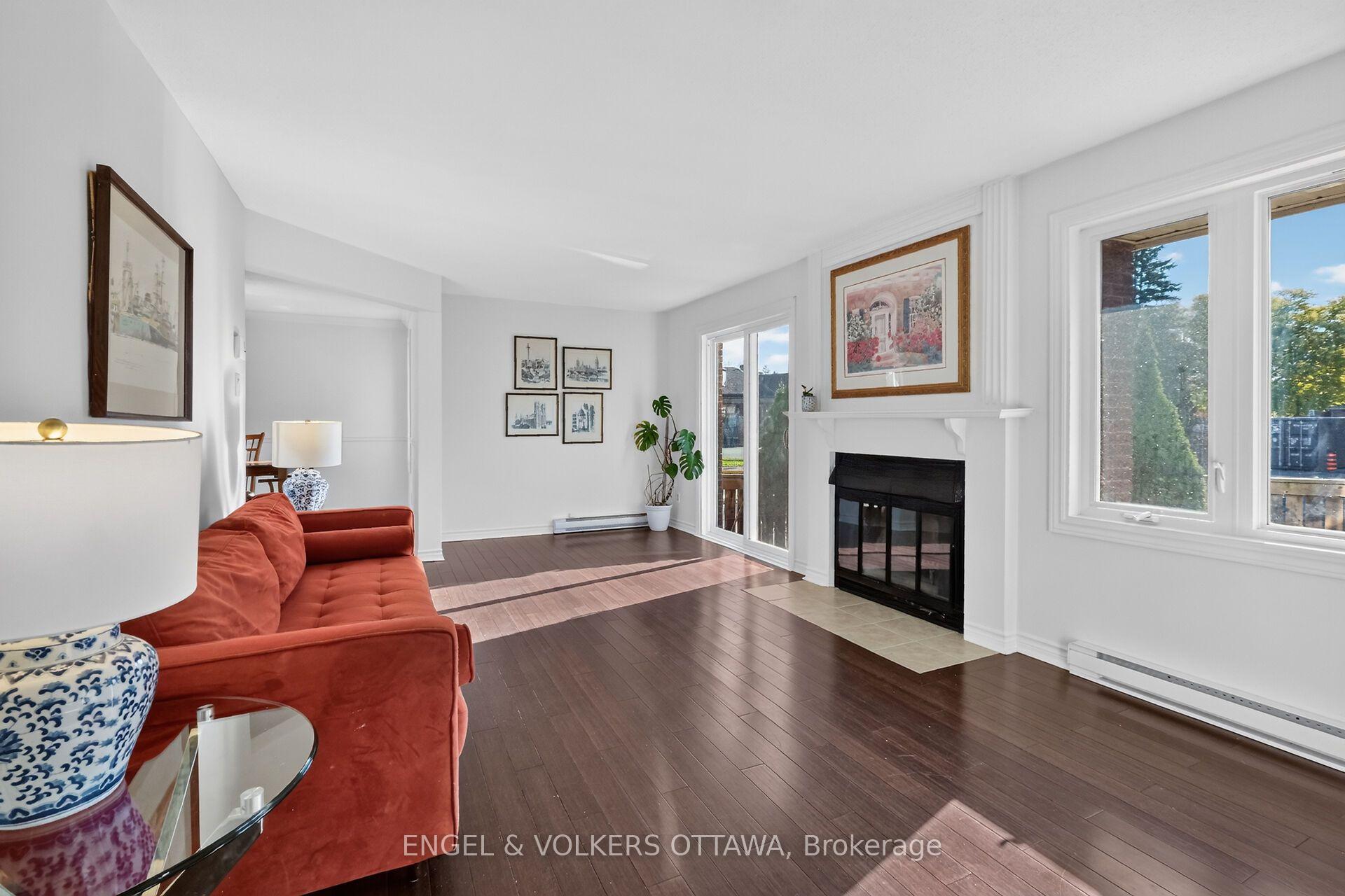 Photo 5 of Unit 100, 1780 Marsala Crescent, Ottawa, Fallingbrook/Pineridge — HOMEH