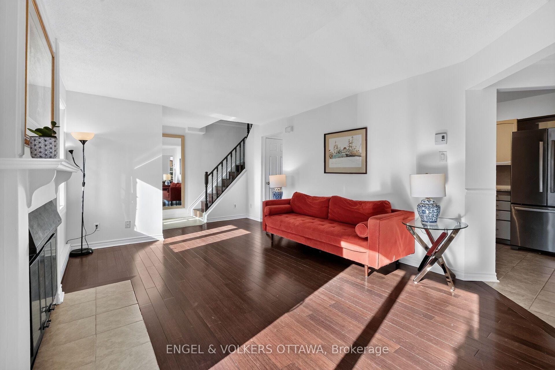 Photo 7 of Unit 100, 1780 Marsala Crescent, Ottawa, Fallingbrook/Pineridge — HOMEH
