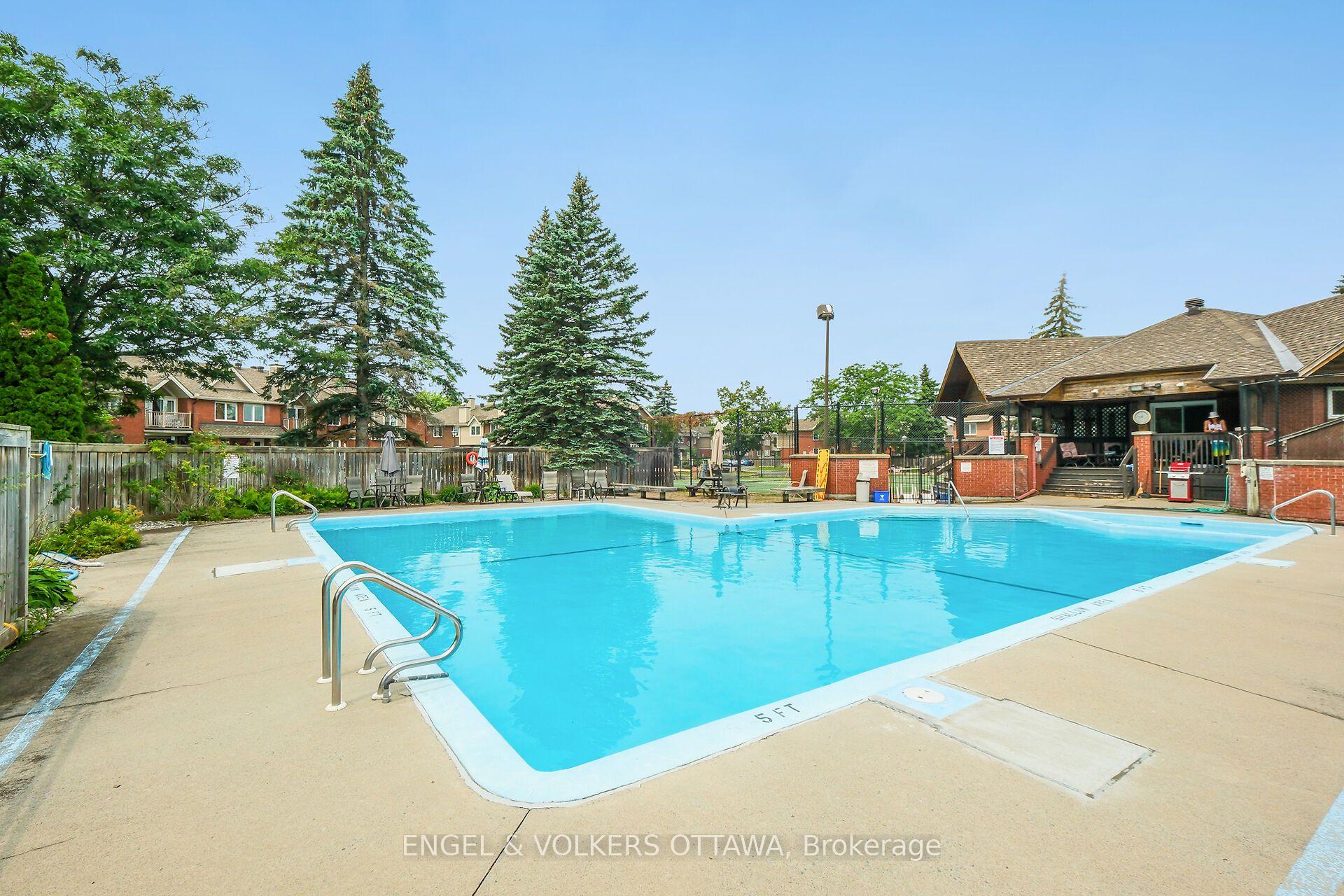 Photo 47 of Unit 100, 1780 Marsala Crescent, Ottawa, Fallingbrook/Pineridge — HOMEH